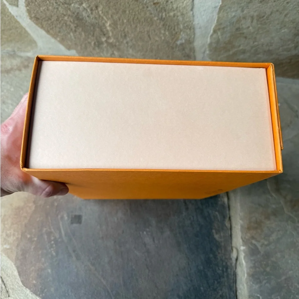 Louis Vuitton Vibrant Orange Storage Box - Picture 6 of 10